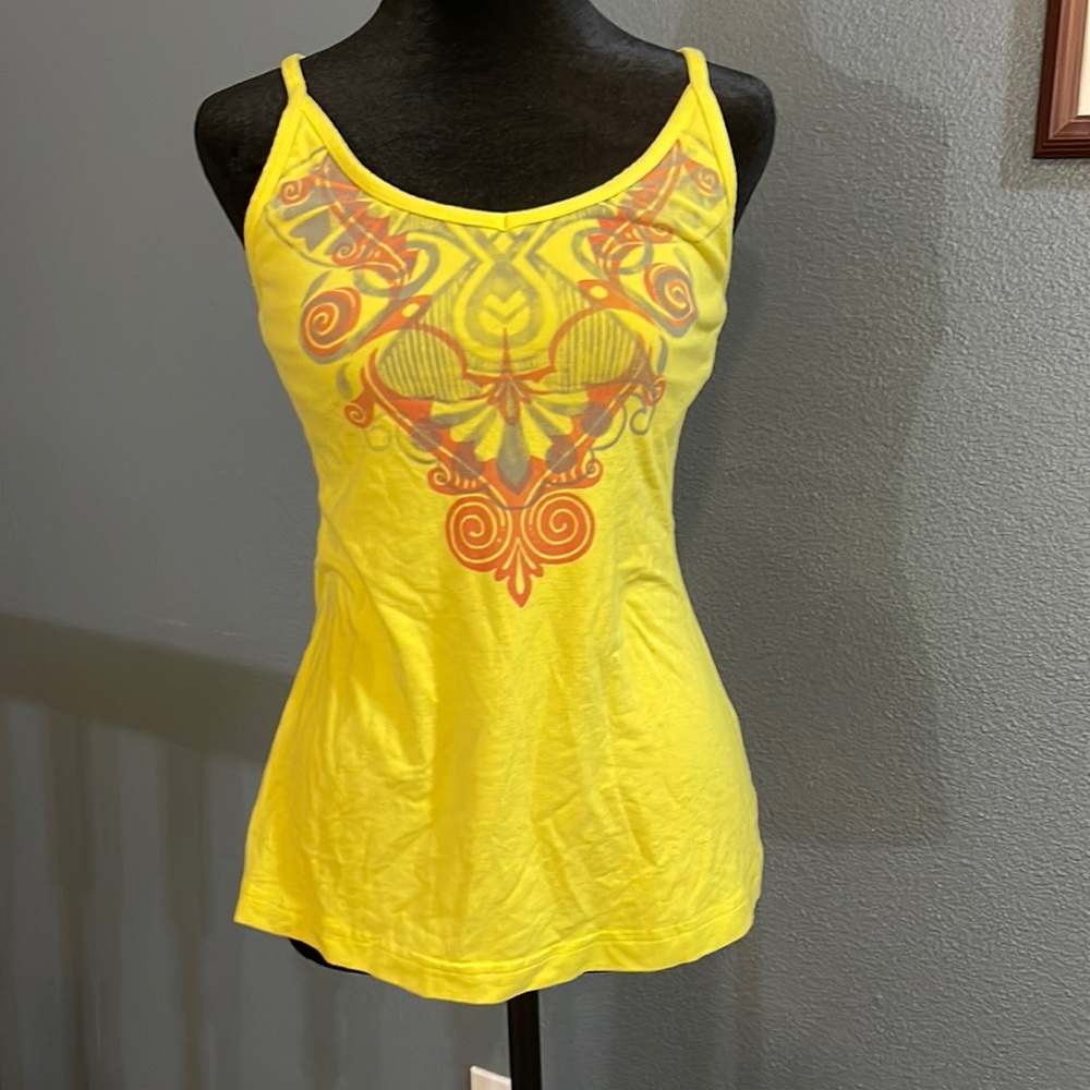 Green Apple tank top, yellow and red, size large